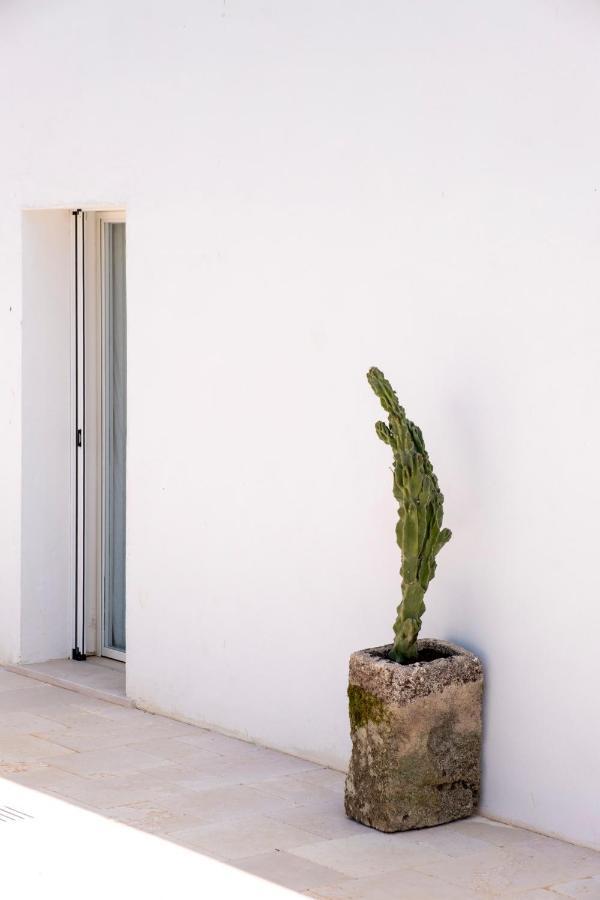 Trulli Cicerali , Trulli Design Con Piscina Panoramica Ostuni Exterior foto